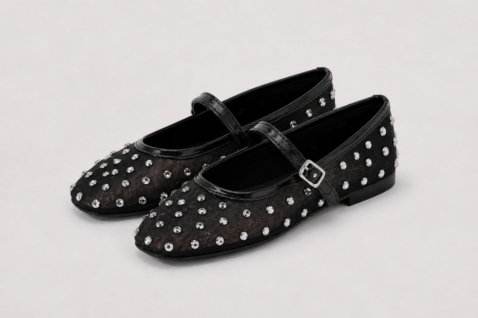 Crystal Arabella Black